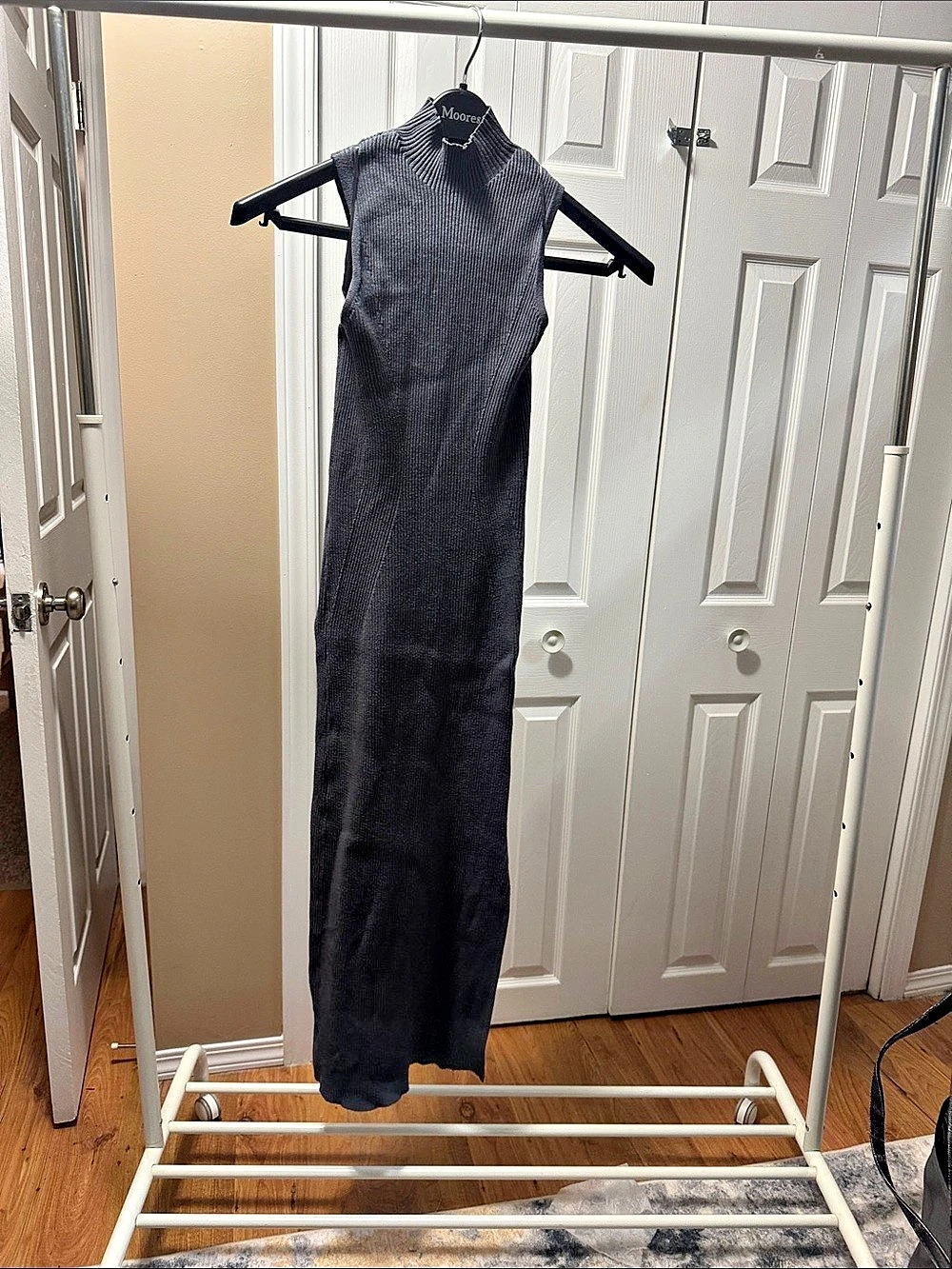 Dynamite Ribbed Maxi Dress in Gray Size XS Like New